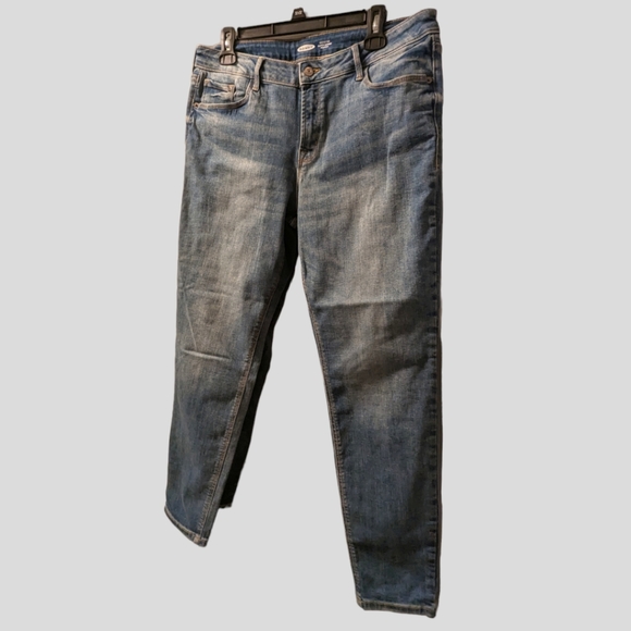 size 12 old Navy jeans - Picture 1 of 2